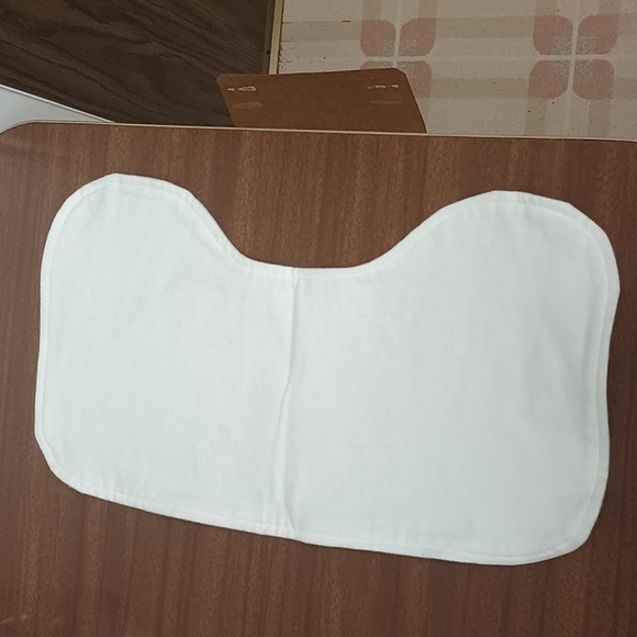 Hand Crafted Polka Dot Baby Burp Cloth - Picture 2 of 2